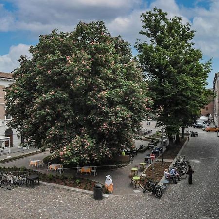 Zen Hotell Ferrara Eksteriør bilde
