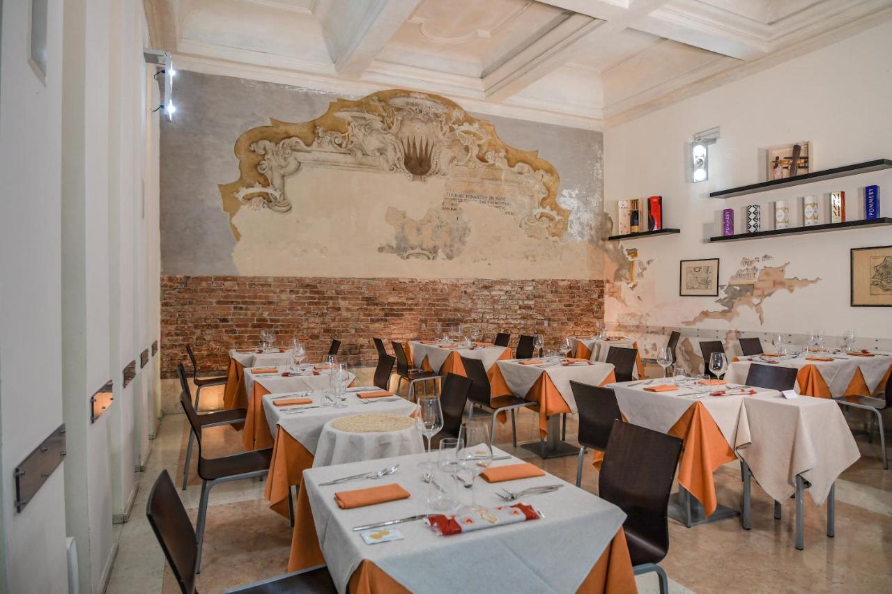 Zen Hotell Ferrara Eksteriør bilde