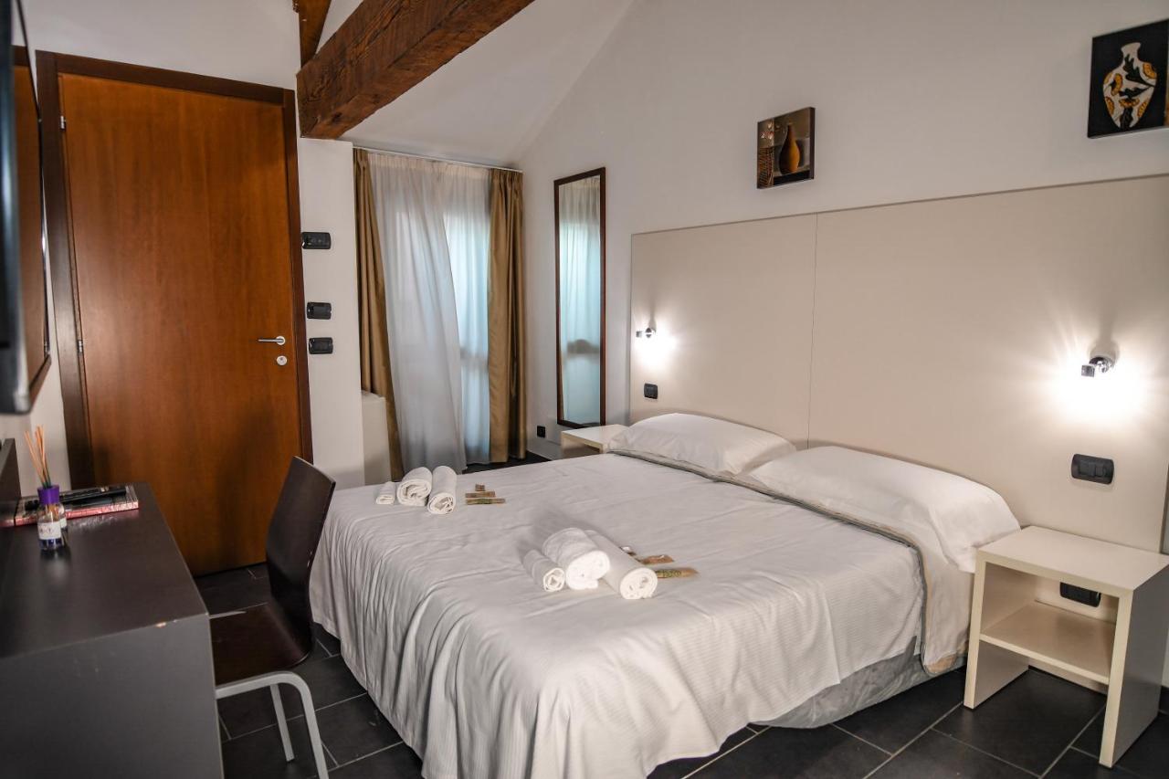Zen Hotell Ferrara Eksteriør bilde