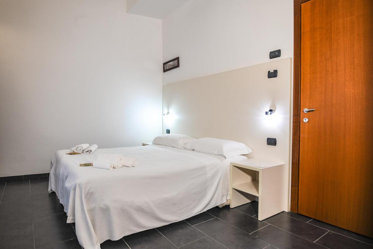 Zen Hotell Ferrara Eksteriør bilde